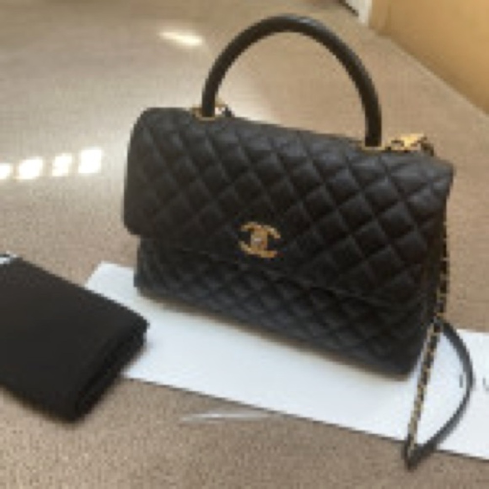 Beautiful Chanel Coco Handle medium
